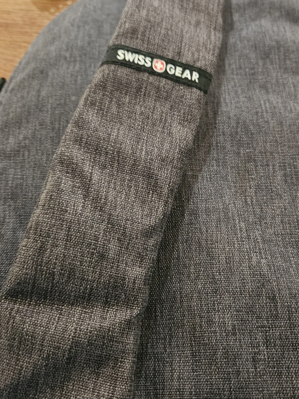 SwissGear Black/Grey Compact Backpack
